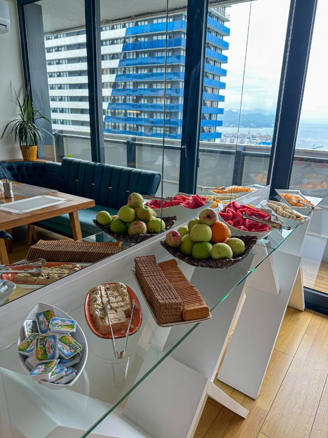 Готель Batumi Floor40 Екстер'єр фото