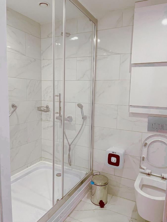 Готель Batumi Floor40 Екстер'єр фото