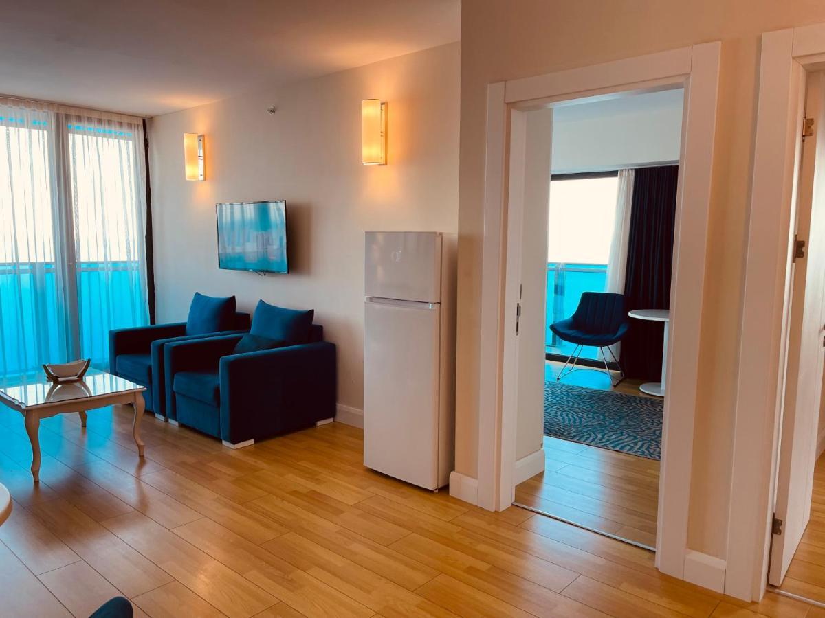 Готель Batumi Floor40 Екстер'єр фото