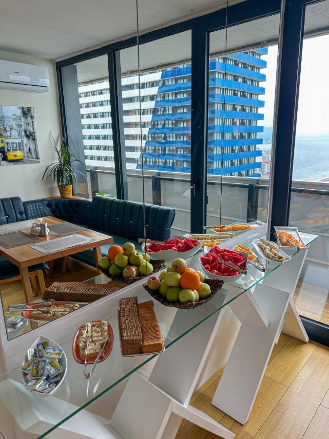 Готель Batumi Floor40 Екстер'єр фото