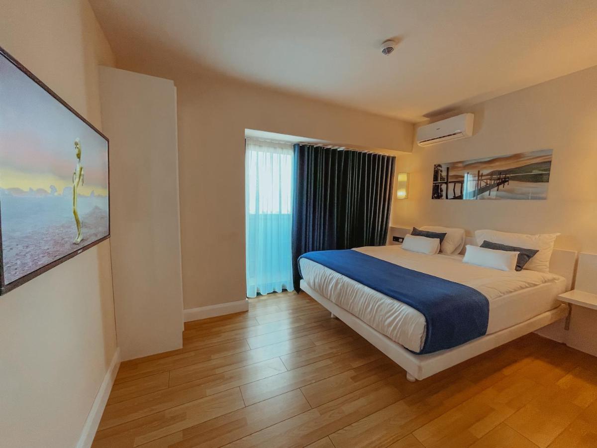 Готель Batumi Floor40 Екстер'єр фото