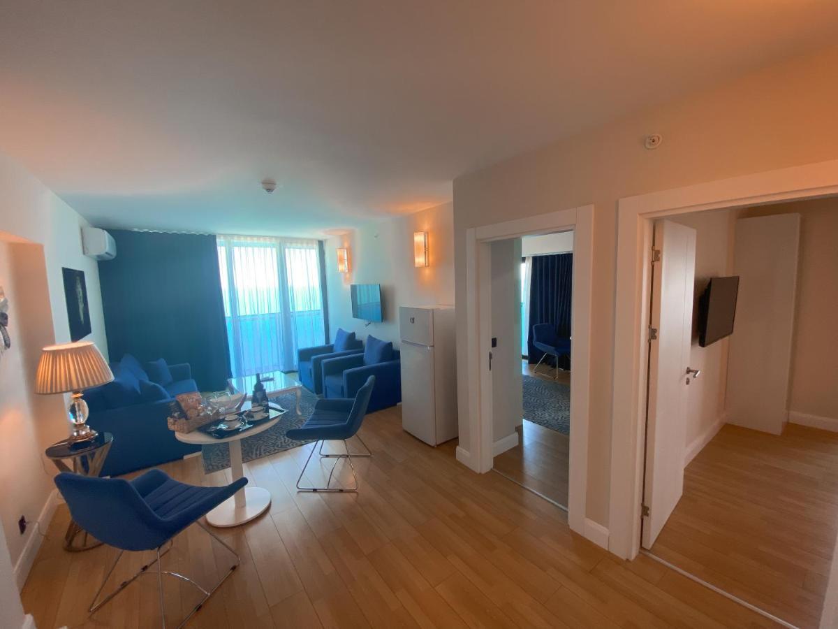Готель Batumi Floor40 Екстер'єр фото