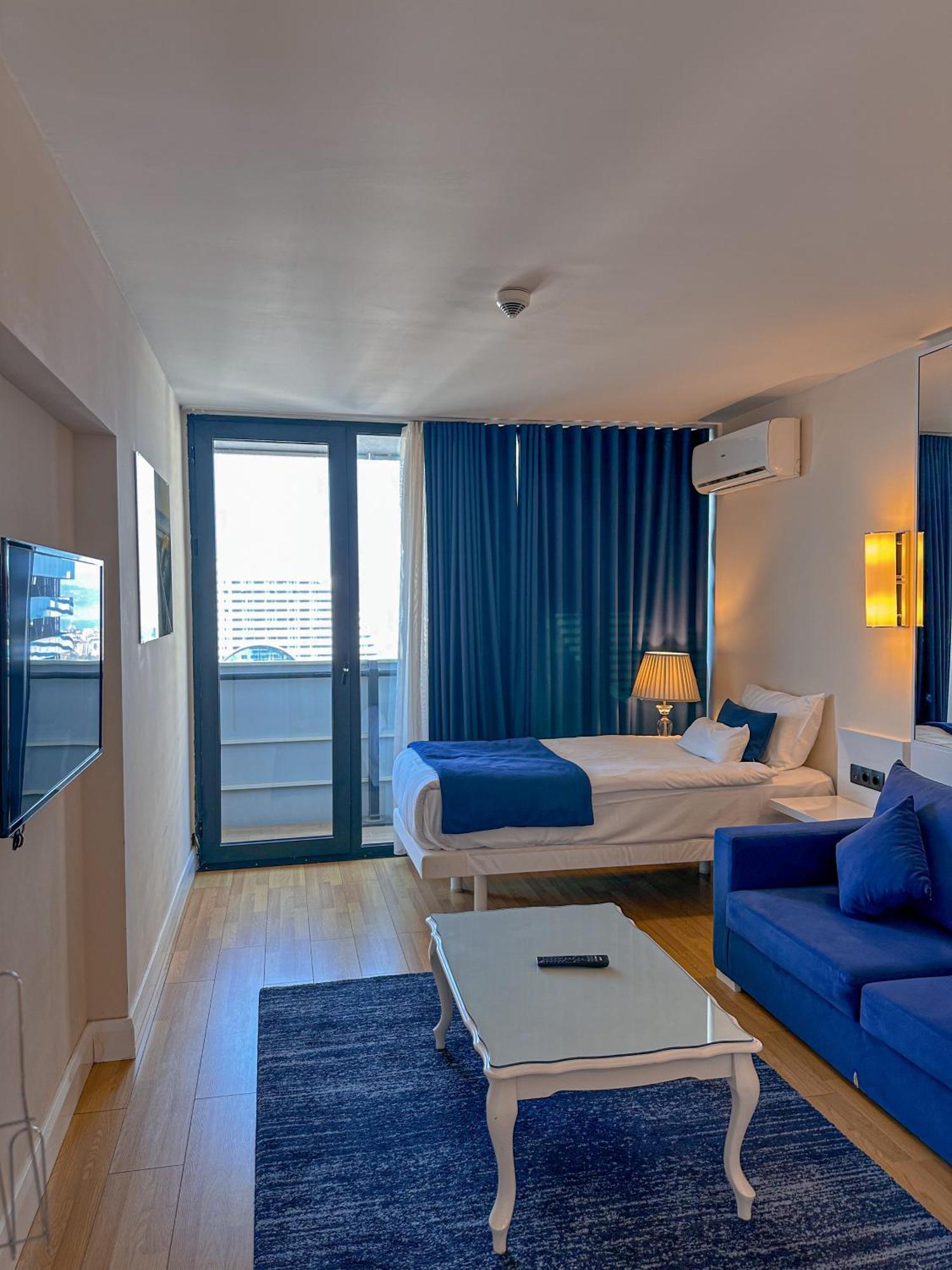 Готель Batumi Floor40 Екстер'єр фото