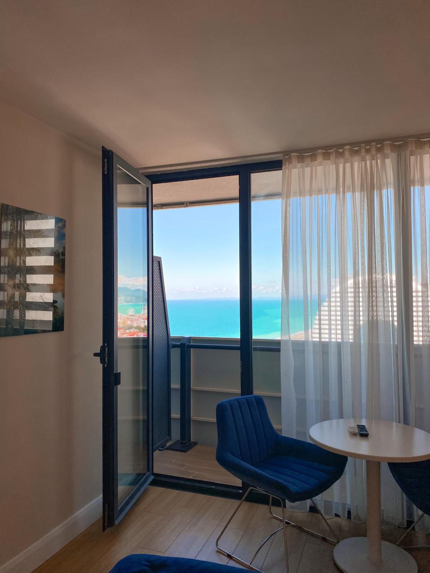 Готель Batumi Floor40 Екстер'єр фото